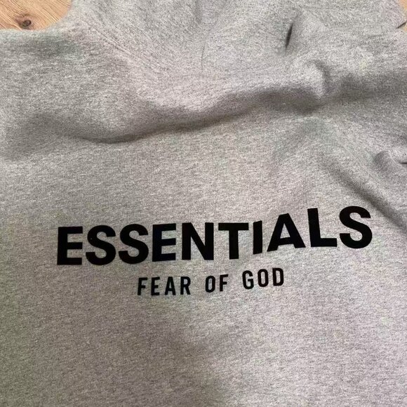 Fear of God Essentials Hoodie Dark Oatmeal Relaxed Silhouette - Picture 5 of 5